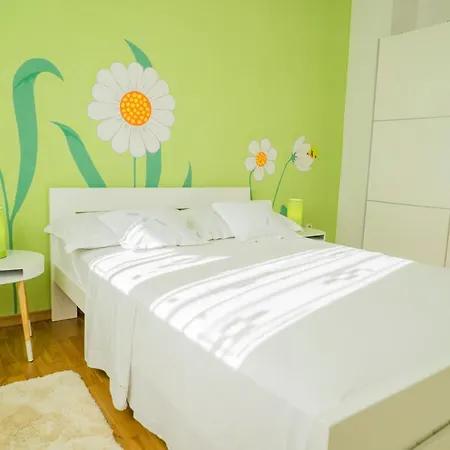 Vila House Petra - - Makarska